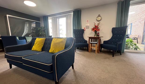 Lounge Lounge